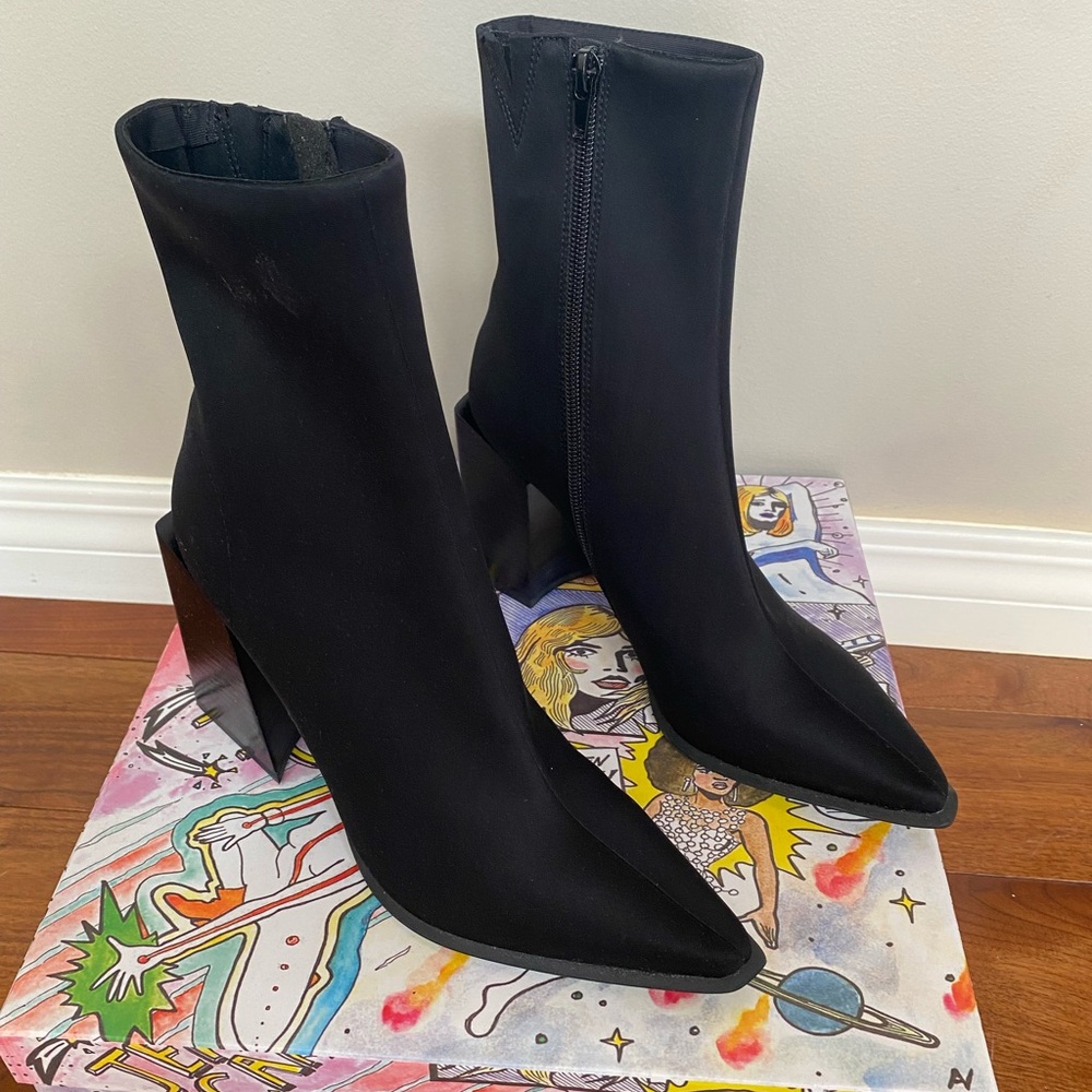 Jeffrey Campbell boots size 5.5